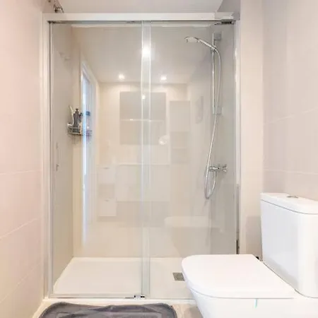 By The With Pool And Private Parking Cambrils